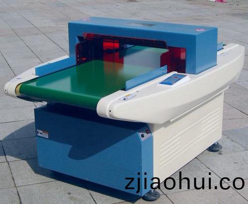 輸送(song)帶(dai)式檢(jian)鍼(zhen)機(ji) 輸(shu)送帶式(shi)檢鍼(zhen)機