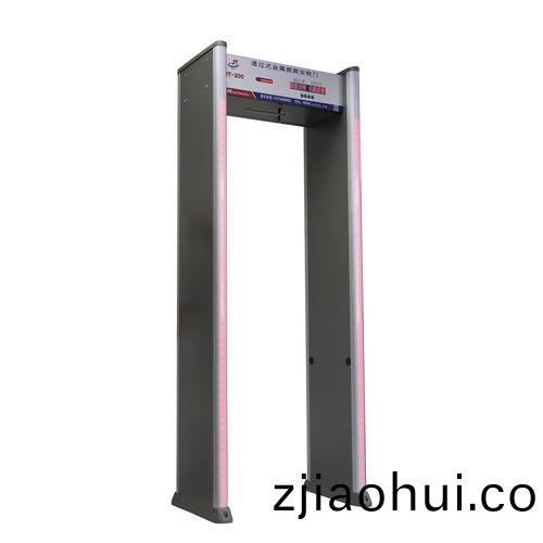 安檢(jian)門廠(chang)傢教(jiao)您選(xuan)購(gou)金(jin)屬安檢門(men)