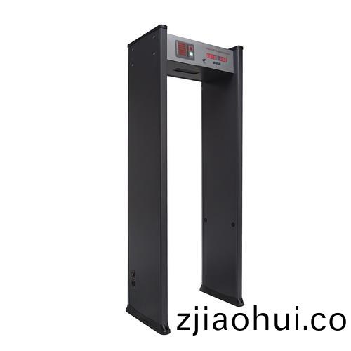 金屬安(an)檢(jian)門(men)在(zai)我們(men)生(sheng)活中的(de)應(ying)用
